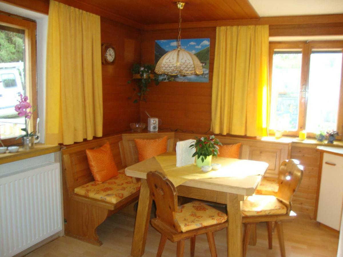 Ferienwohnung Viola Sellrain Екстер'єр фото